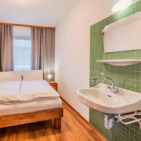 Lägenhet Hauser Stumm