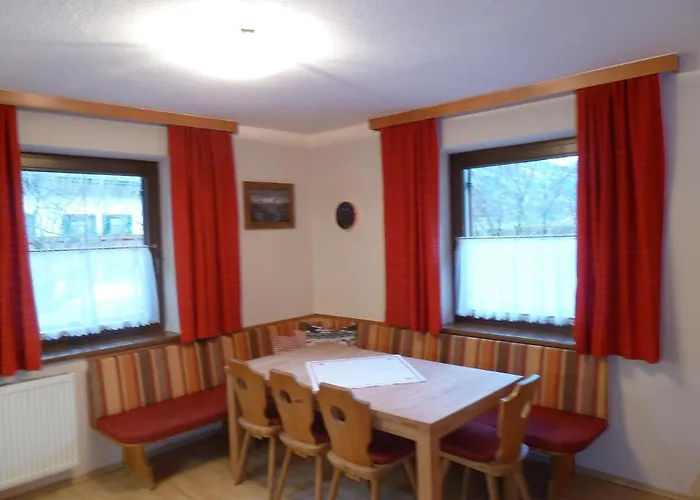 Hauser Апартаменты