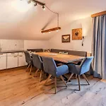 Lägenhet Hauser